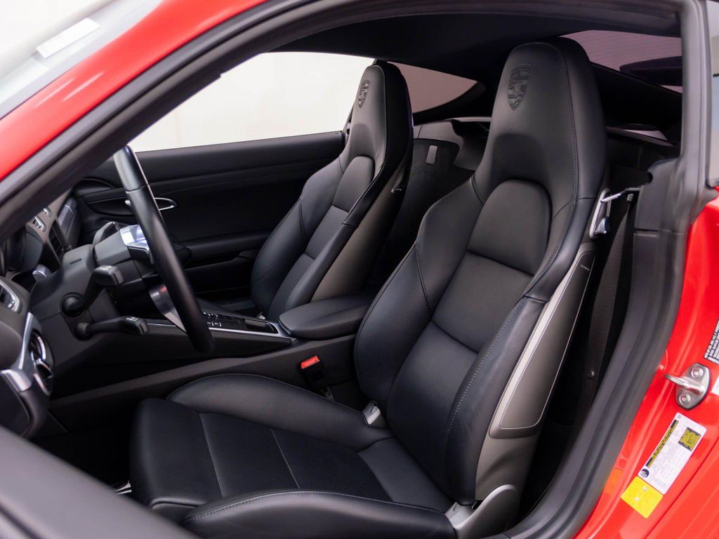 2024 Porsche 718 CAYMAN BASE 缩略图 16