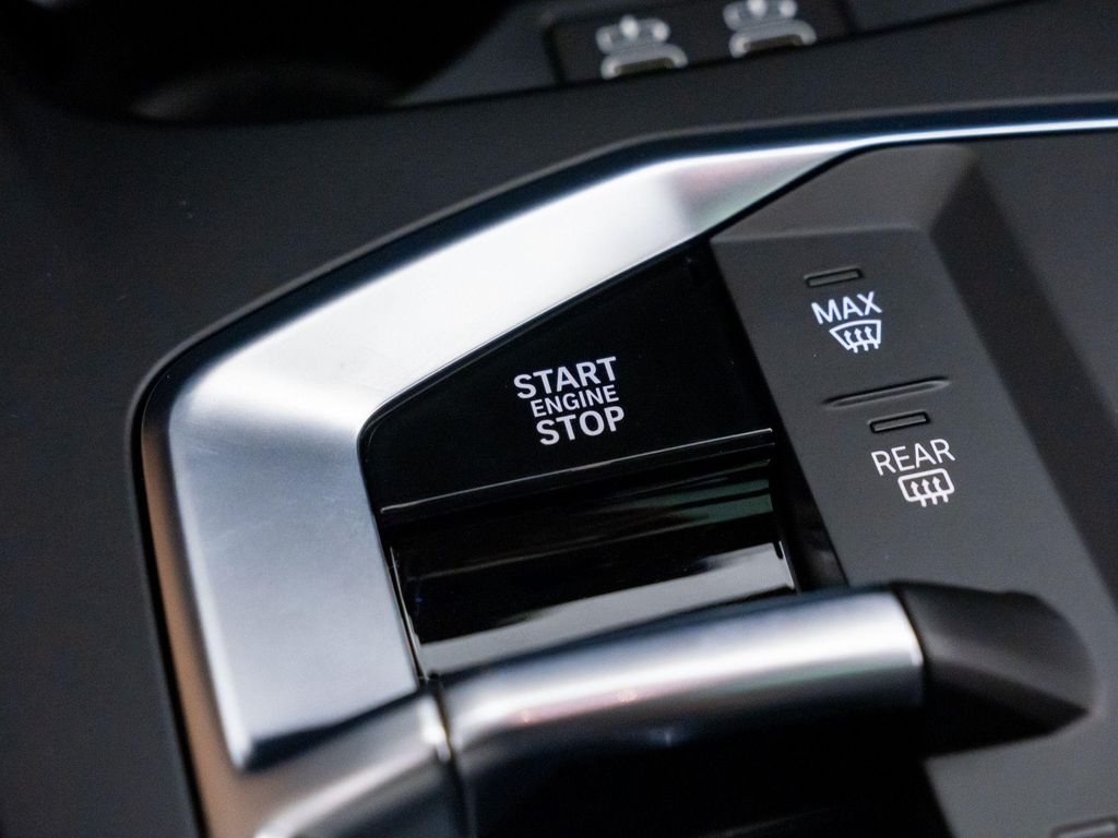 2026 BMW 228 GRAN COUPE XDRIVE — миниатюра 20