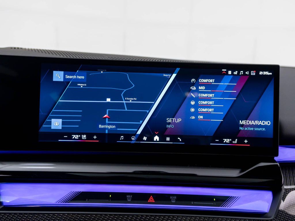 2027 BMW M5 BASE — миниатюра 24
