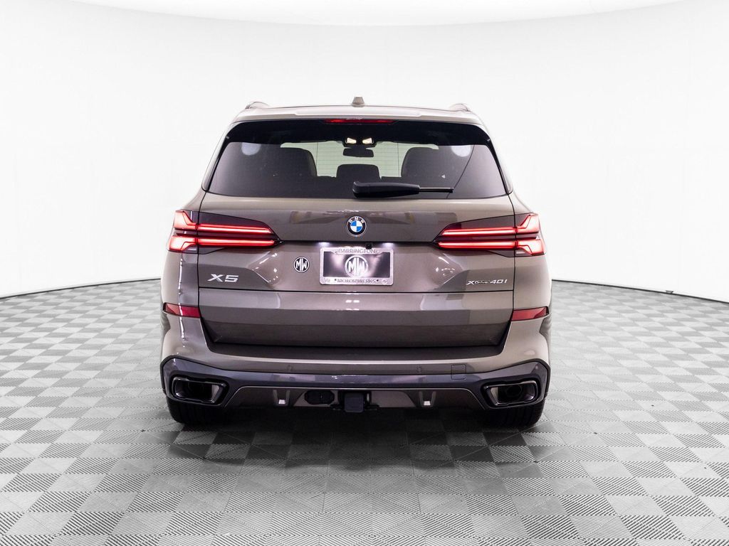 صورة 4 لـ 2026 BMW X5 XDRIVE40I