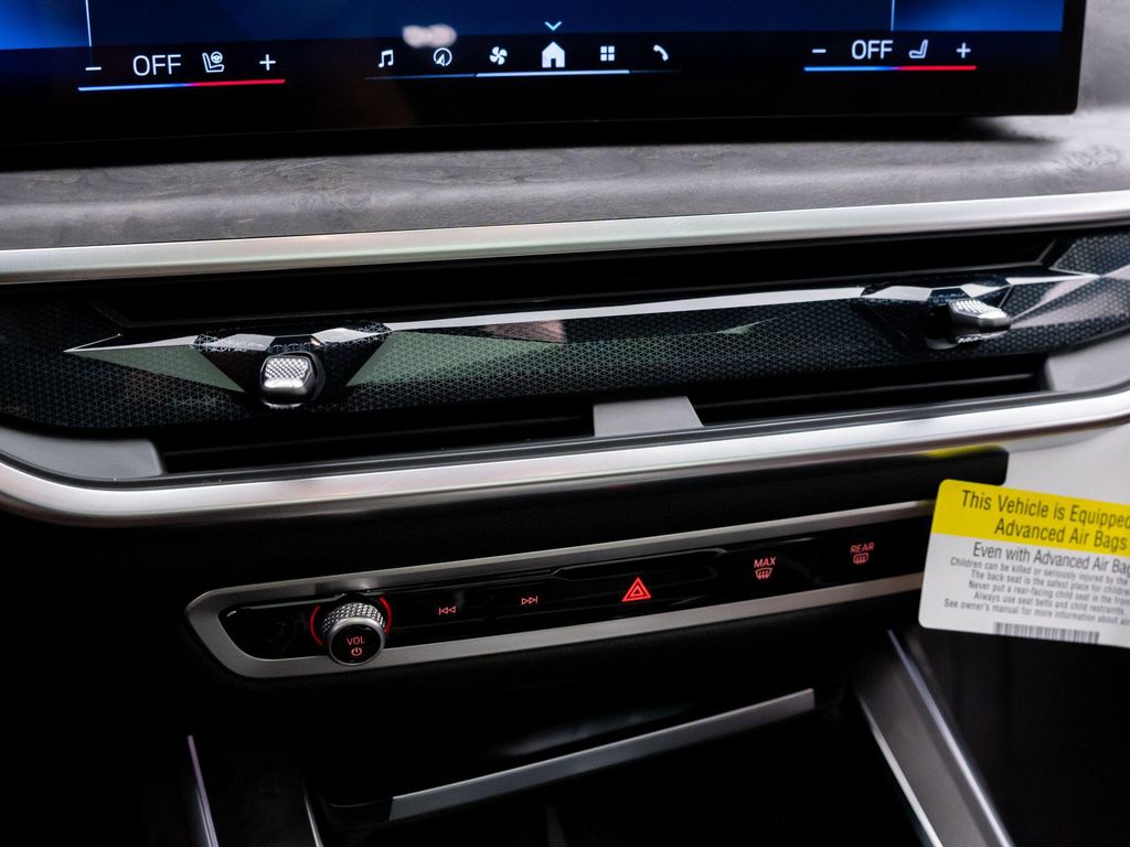 2027 BMW X7 XDRIVE40I — миниатюра 26