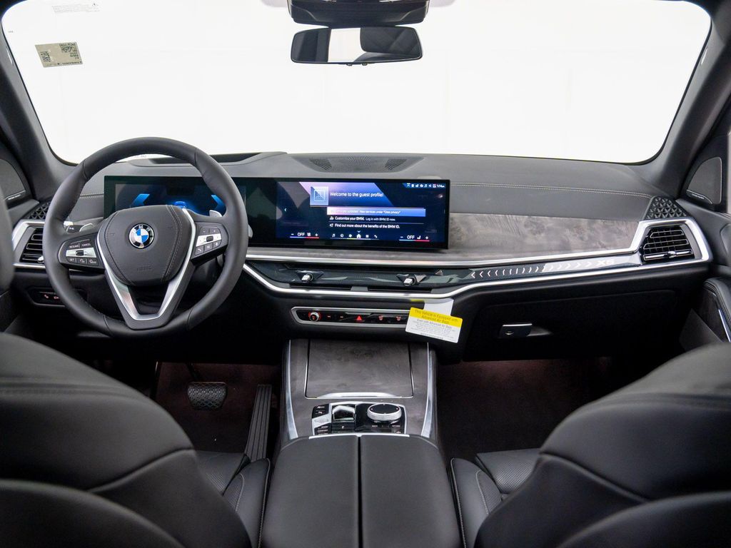 صورة 10 لـ 2026 BMW X5 XDRIVE40I