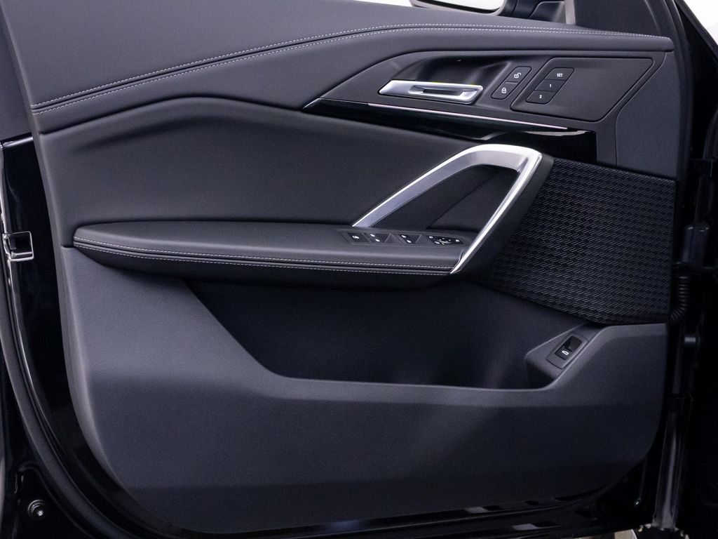 صورة مصغرة 13 لـ 2026 BMW X1 XDRIVE28I