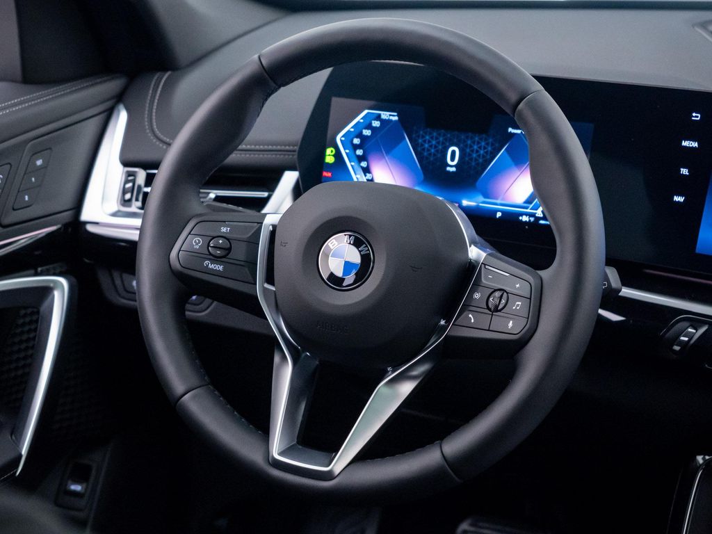 صورة مصغرة 11 لـ 2026 BMW X1 XDRIVE28I