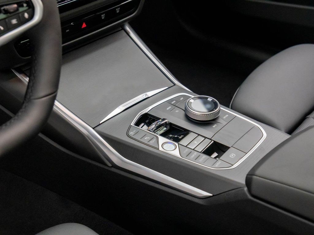 صورة مصغرة 12 لـ 2026 BMW 330 I XDRIVE