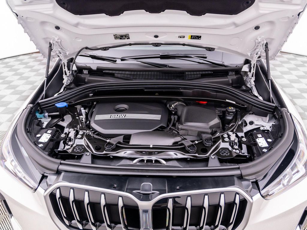 2026 BMW X1 XDRIVE28I — миниатюра 28
