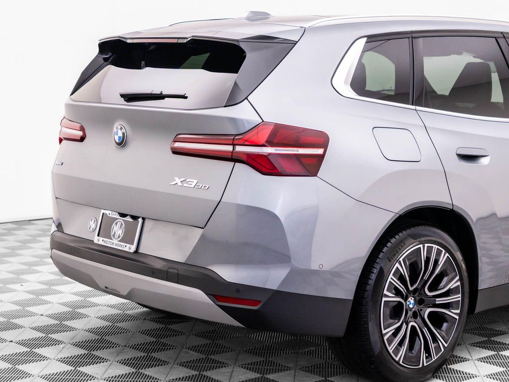 صورة مصغرة 35 لـ 2025 BMW X3 30 XDRIVE