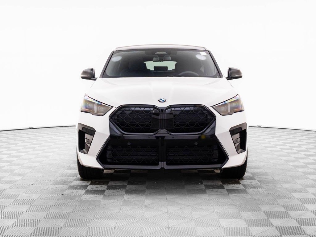 صورة 9 لـ 2026 BMW X2 XDRIVE28I