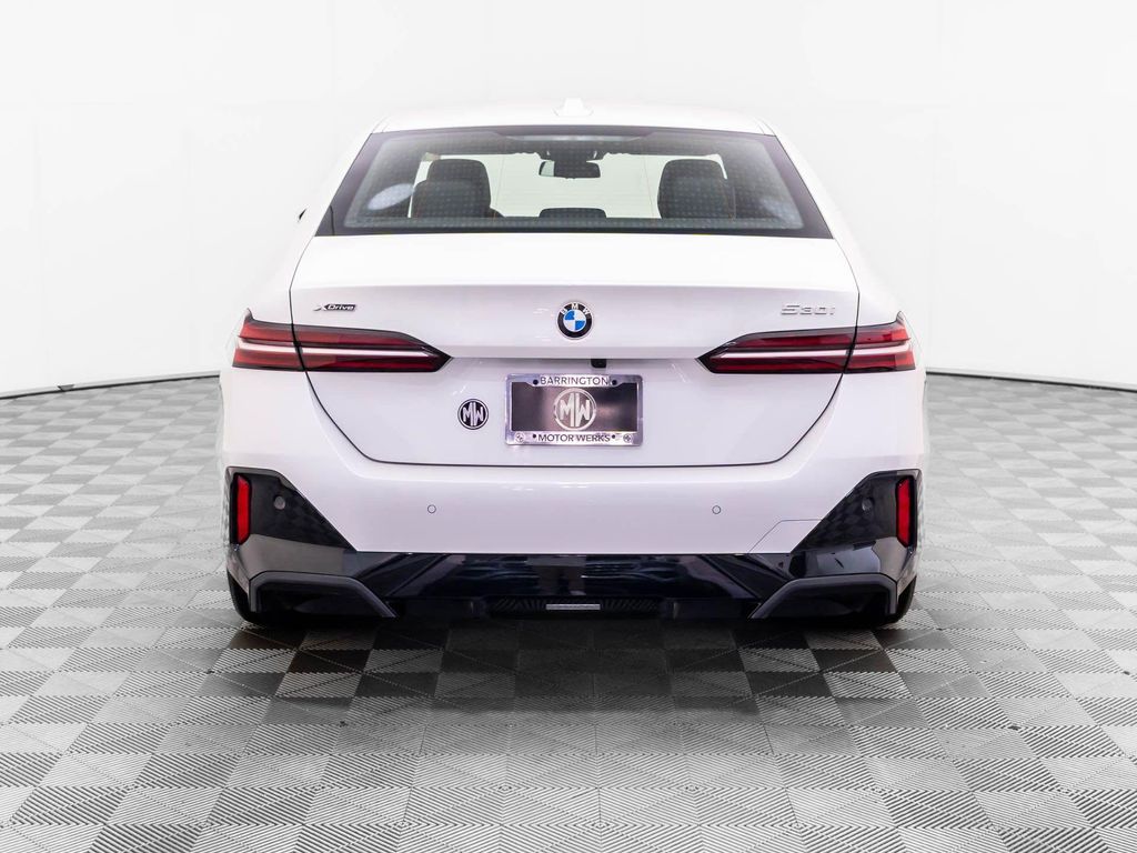 صورة 4 لـ 2026 BMW 530 XDRIVE