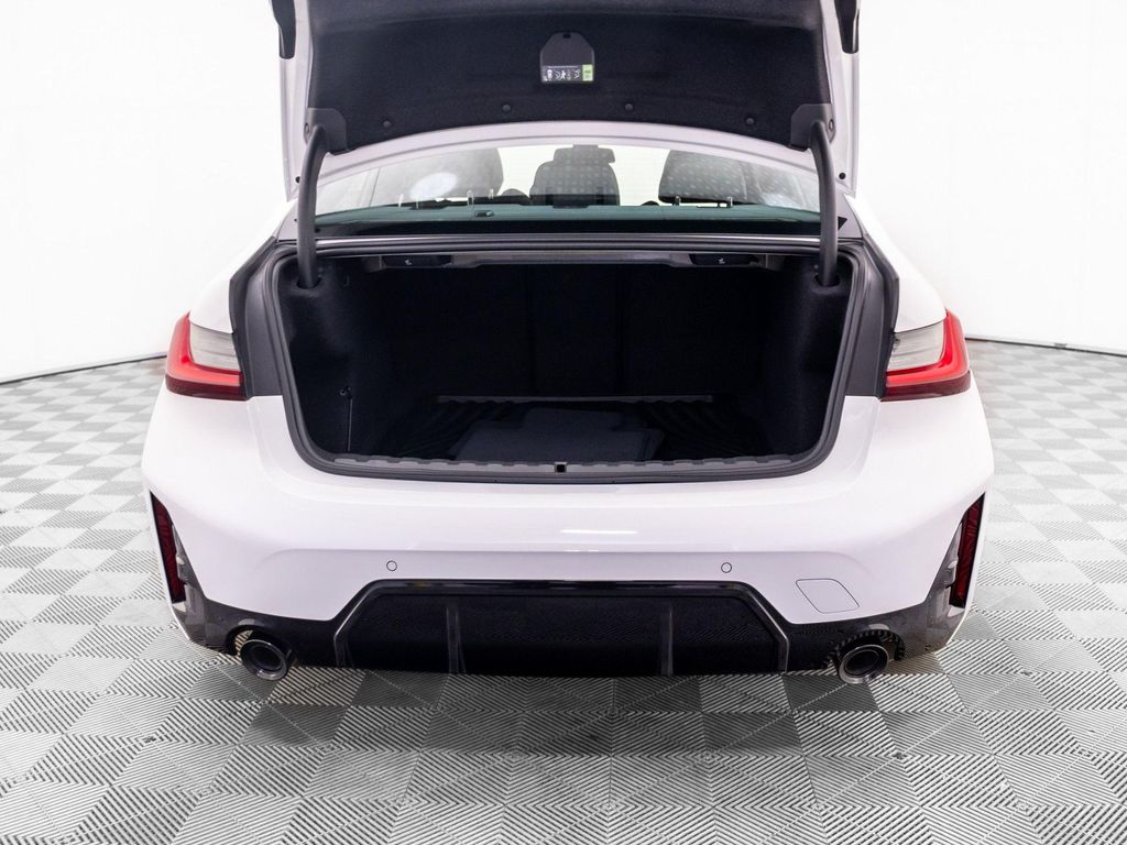 2026 BMW 330 XDRIVE 缩略图 32