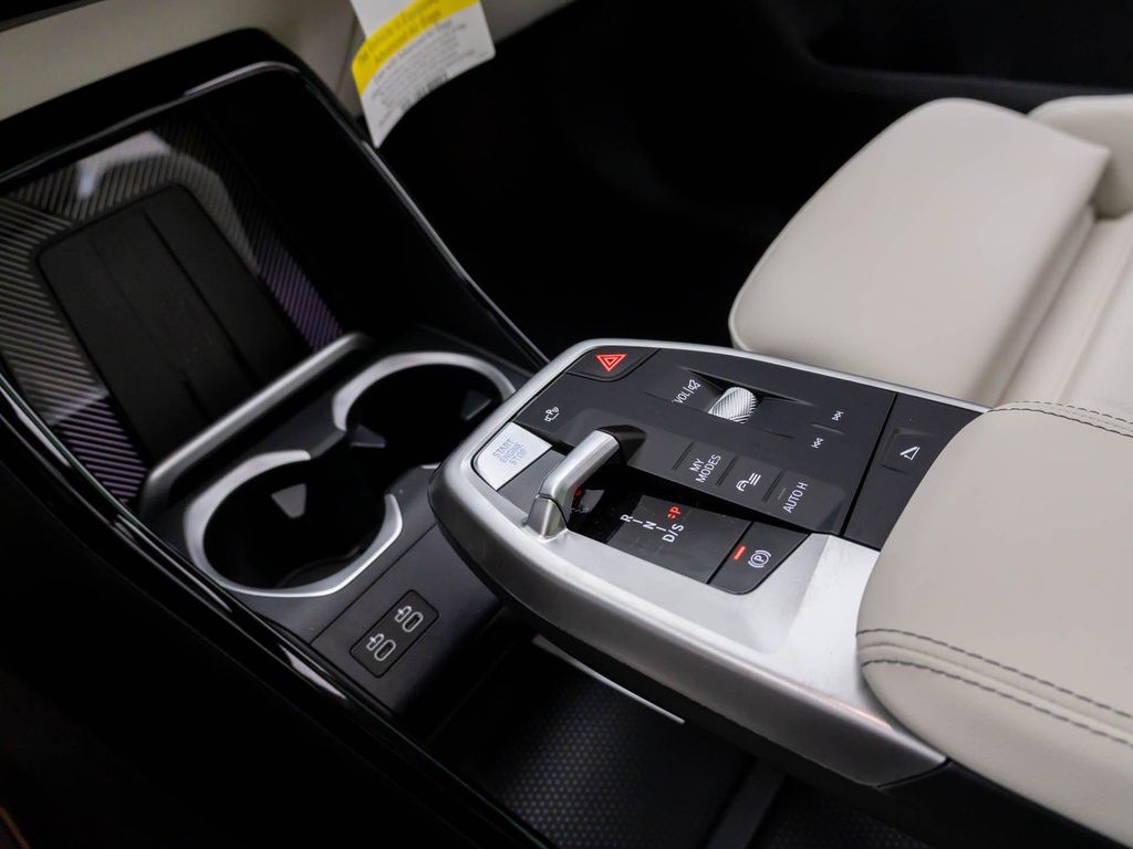 2026 BMW X2 XDRIVE28I — миниатюра 12