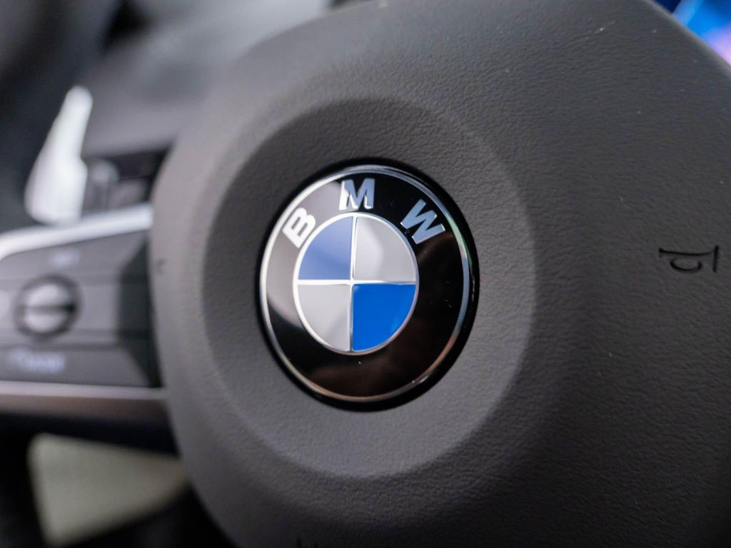 2026 BMW X2 XDRIVE28I — миниатюра 21