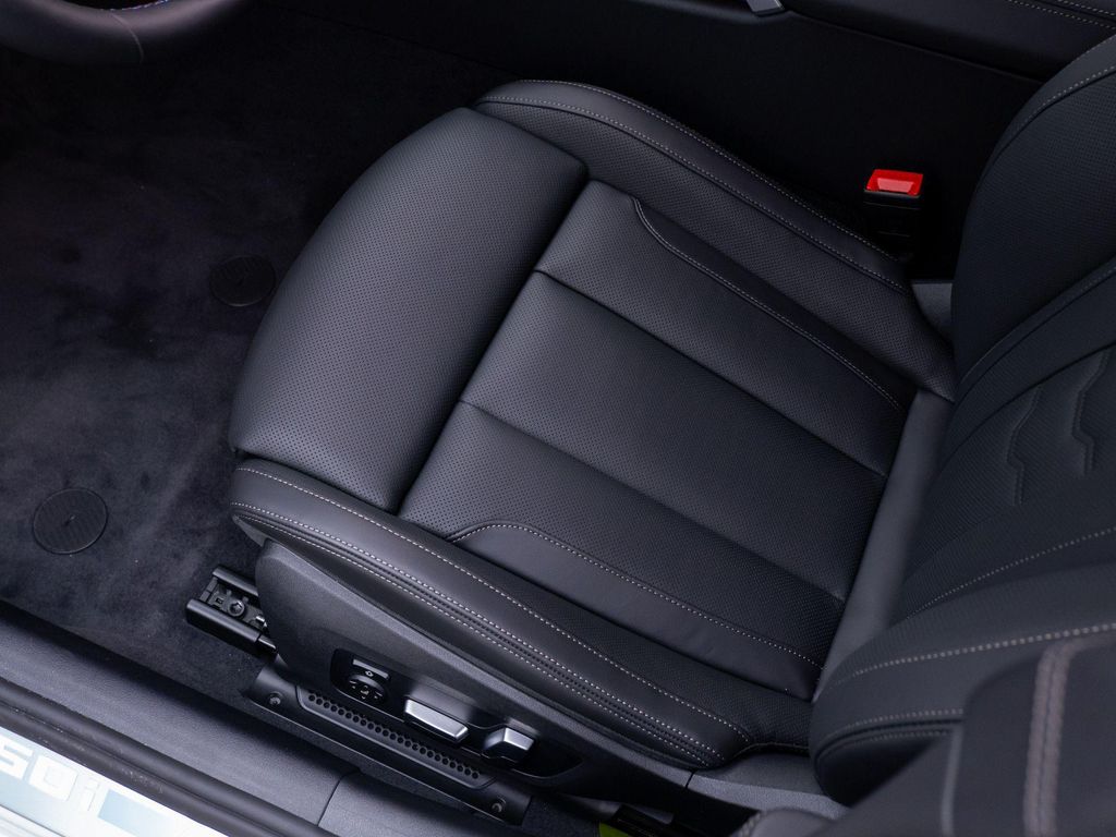 صورة مصغرة 16 لـ 2026 BMW M850 GRAN COUPE XDRIVE
