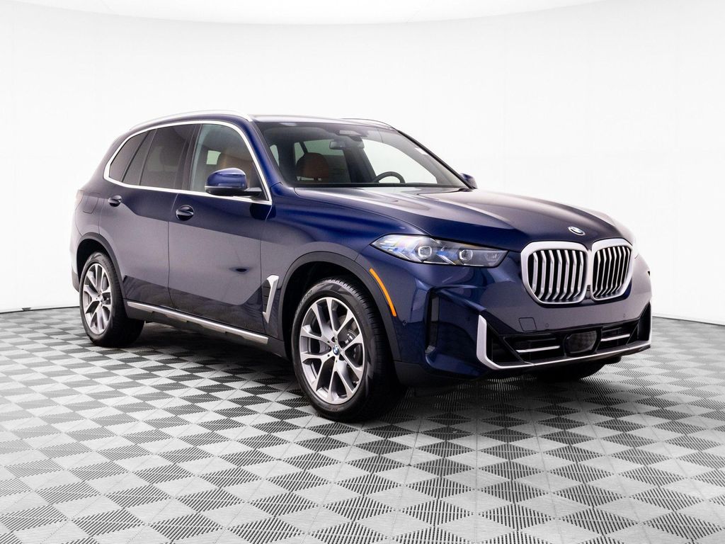 صورة 9 لـ 2026 BMW X5 XDRIVE40I