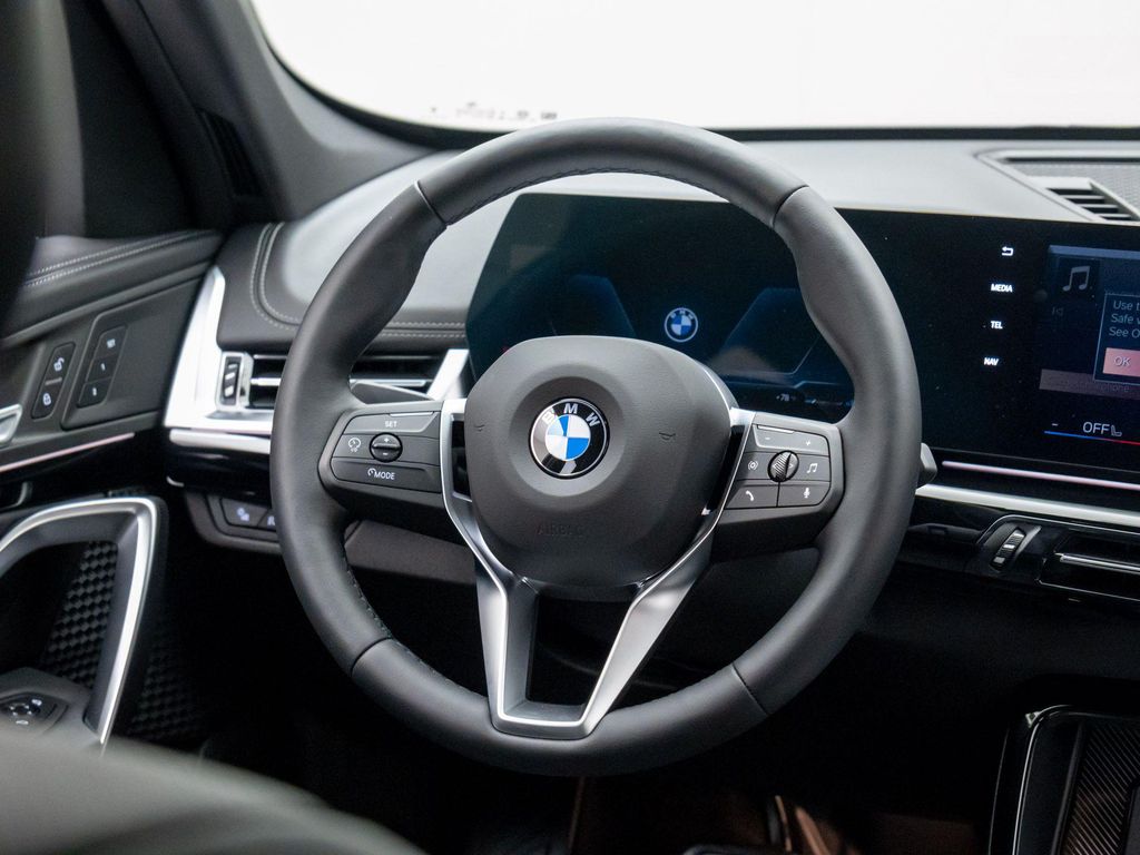 BMW X1 XDRIVE28I - 10