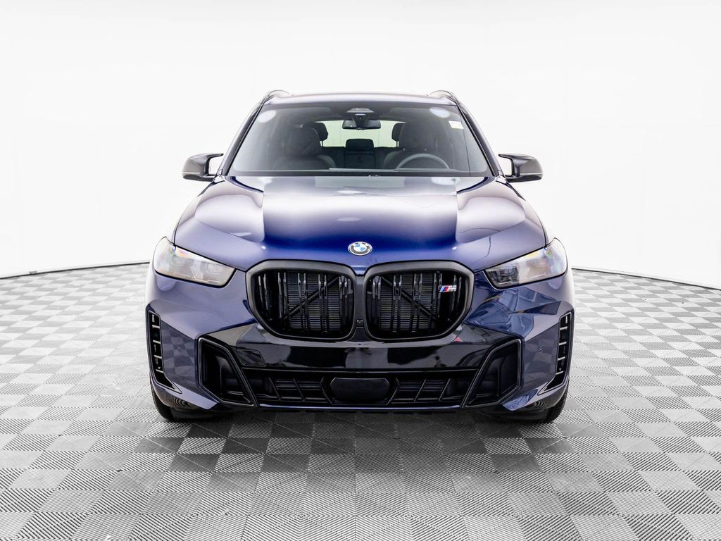 2026 BMW X5 M60I — фото 9