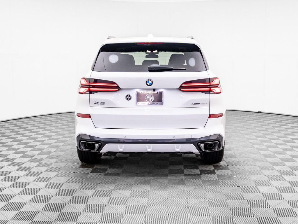 صورة 5 لـ 2026 BMW X5 XDRIVE40I