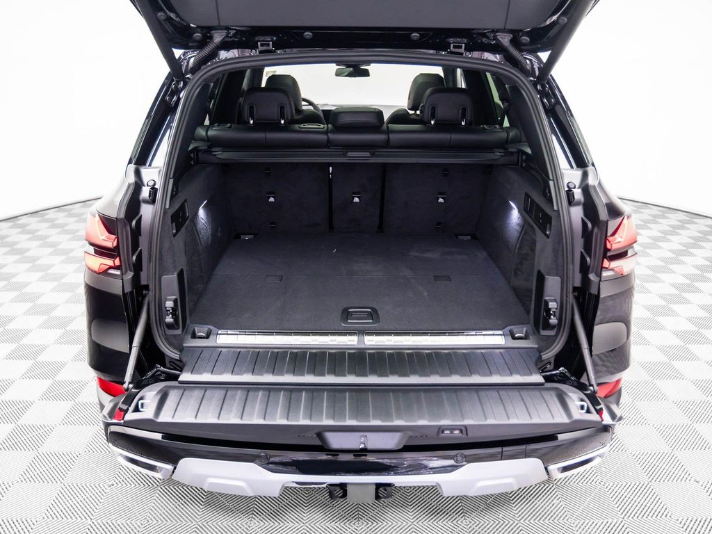 صورة مصغرة 32 لـ 2026 BMW X5 PHEV XDRIVE50E