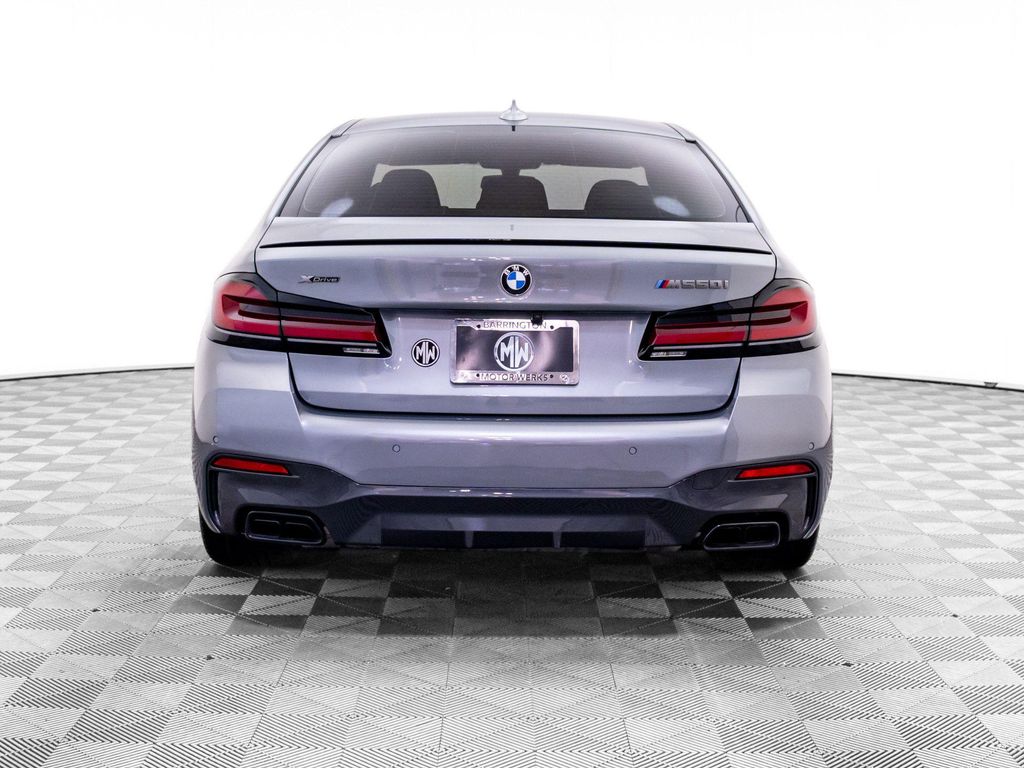 2023 BMW M550 I XDRIVE — фото 4