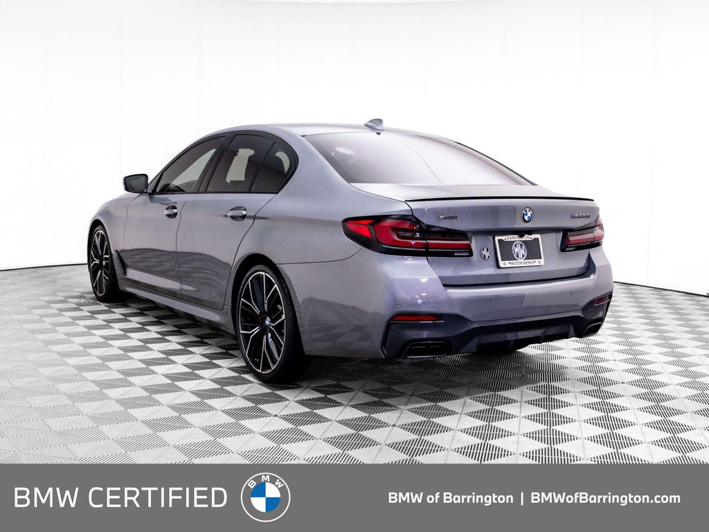 2023 BMW M550 I XDRIVE — фото 3