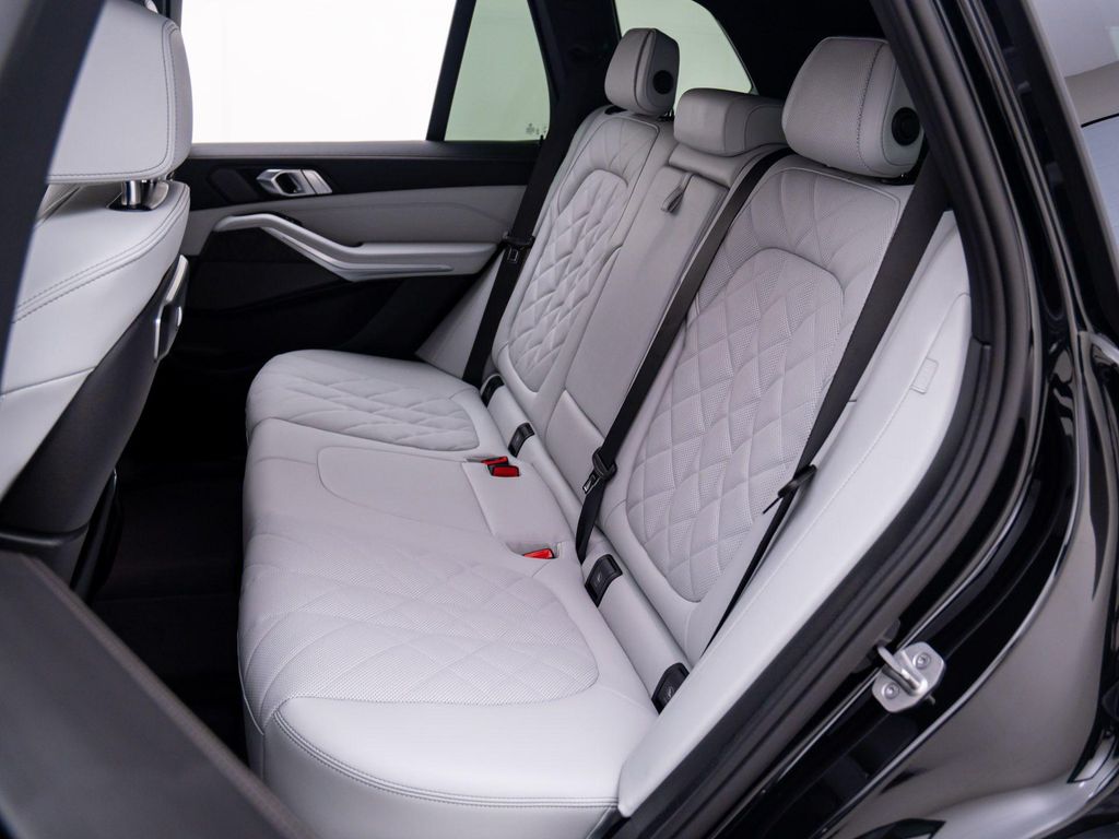 2026 BMW X5 PHEV XDRIVE50E — миниатюра 18