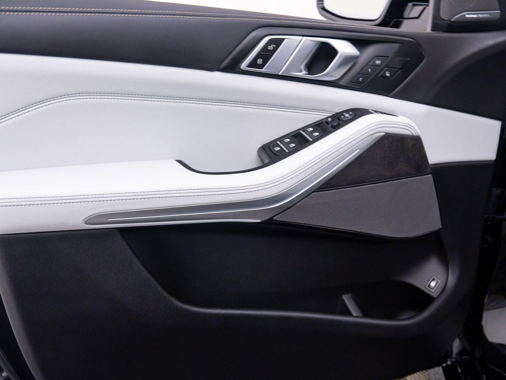 2026 BMW X5 PHEV XDRIVE50E — миниатюра 13