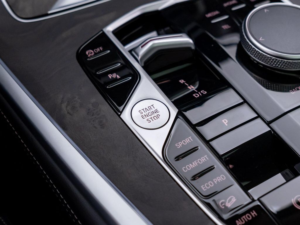 صورة مصغرة 22 لـ 2026 BMW X7 XDRIVE40I