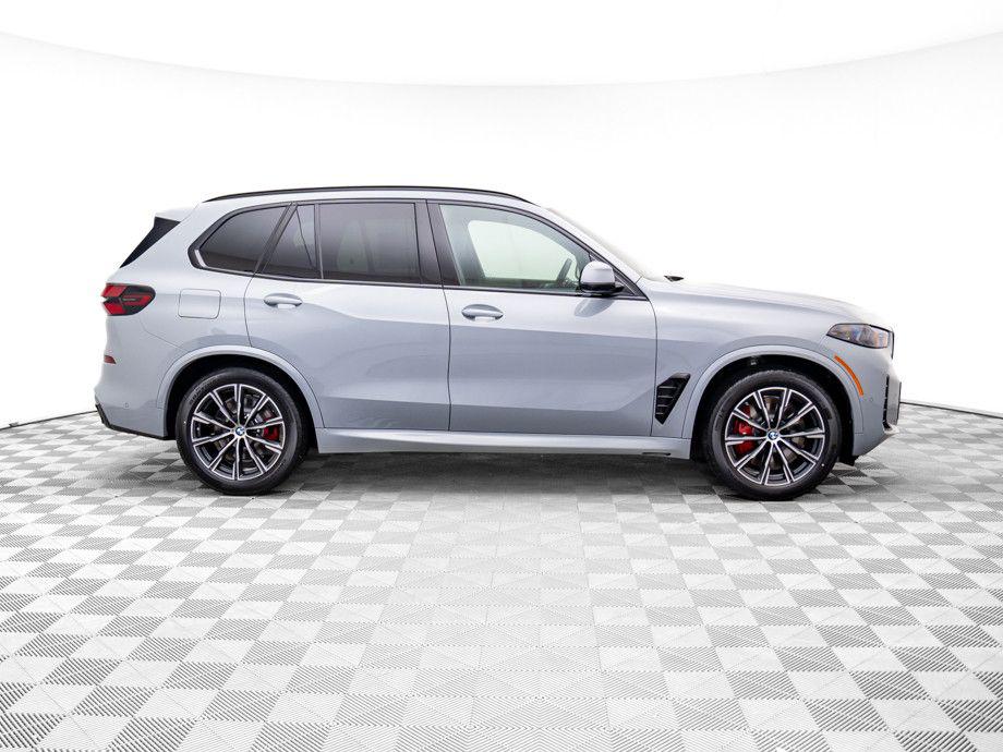 صورة 7 لـ 2026 BMW X5 PHEV XDRIVE50E