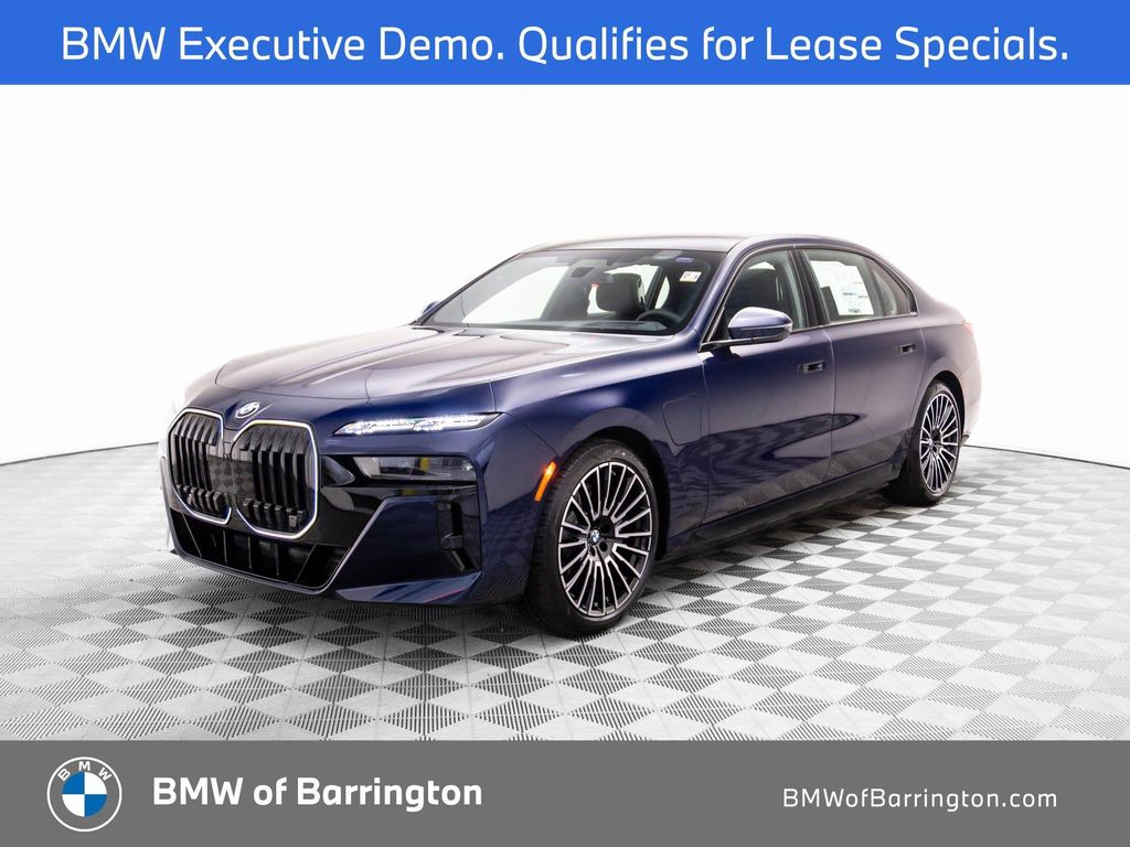 New 2026 BMW 750e i xDrive