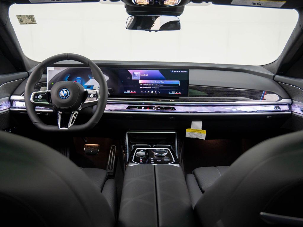 2026 BMW 750E I XDRIVE — фото 10