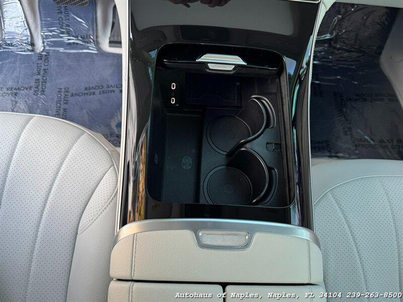 2025 Mercedes-BENZ EQE 缩略图 30