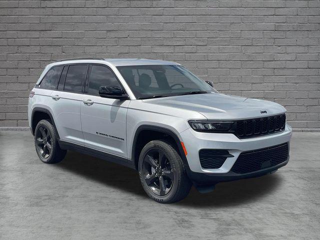 New 2025 Jeep Grand Cherokee Altitude