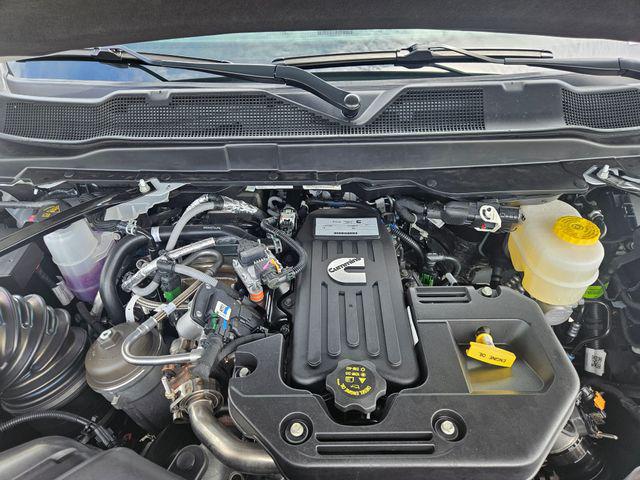 2026 RAM 3500 TRADESMAN CREW CAB 4X4 8' BOX — миниатюра 22