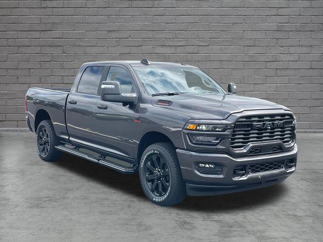 New 2025 RAM 2500 Big Horn Crew Cab 4x2 6'4' Box