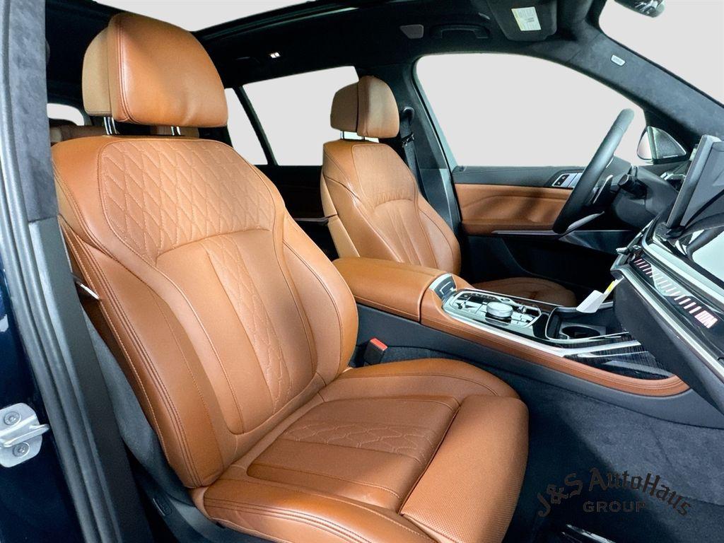 2025 BMW X7 M60I 缩略图 37