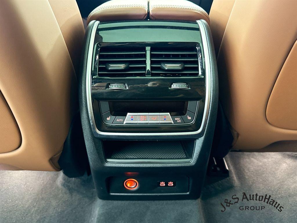 2025 BMW X7 M60I 缩略图 32