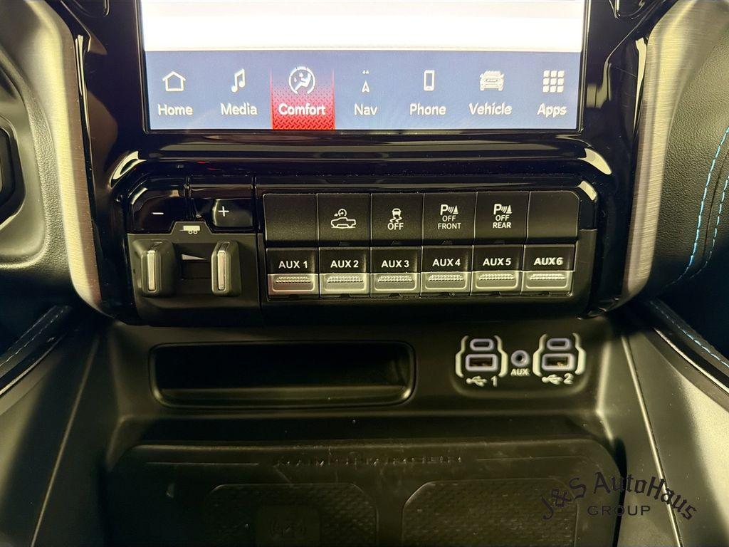 2023 RAM 1500 TRX — миниатюра 41
