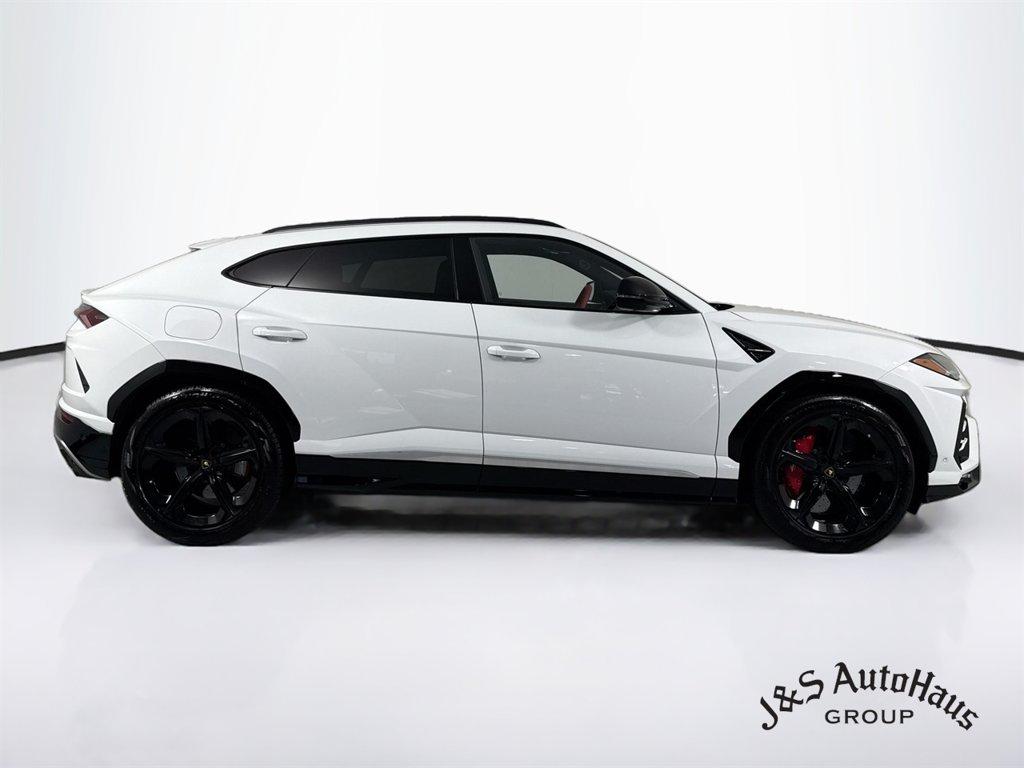 صورة 8 لـ 2020 Lamborghini URUS BASE