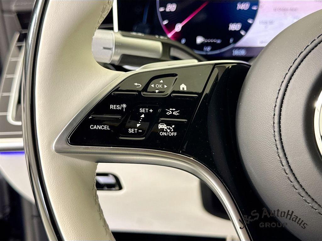 صورة 13 لـ 2025 Mercedes-BENZ MAYBACH