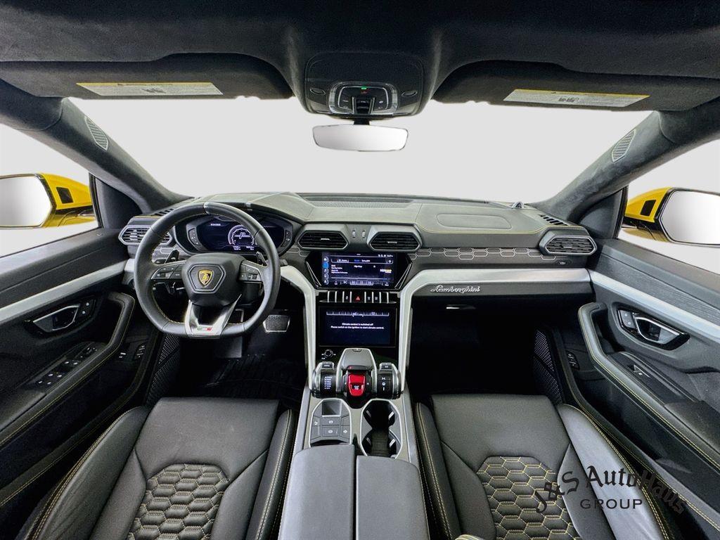 2021 Lamborghini URUS BASE 缩略图 29