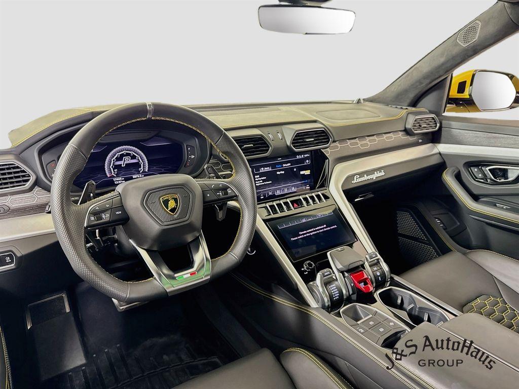 2021 Lamborghini URUS BASE 缩略图 30