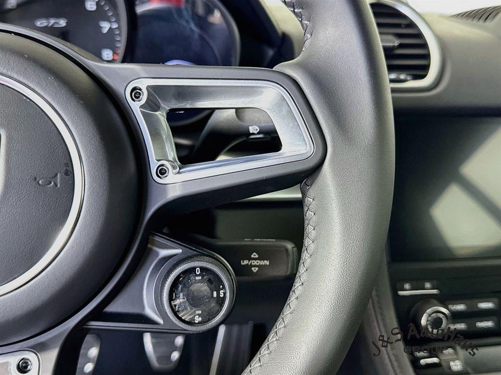 2025 Porsche 718 CAYMAN GTS 4.0 — фото 14