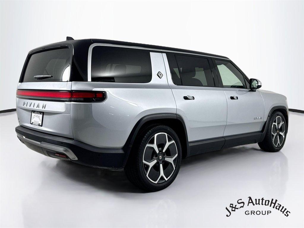 صورة 7 لـ 2024 Rivian R1S