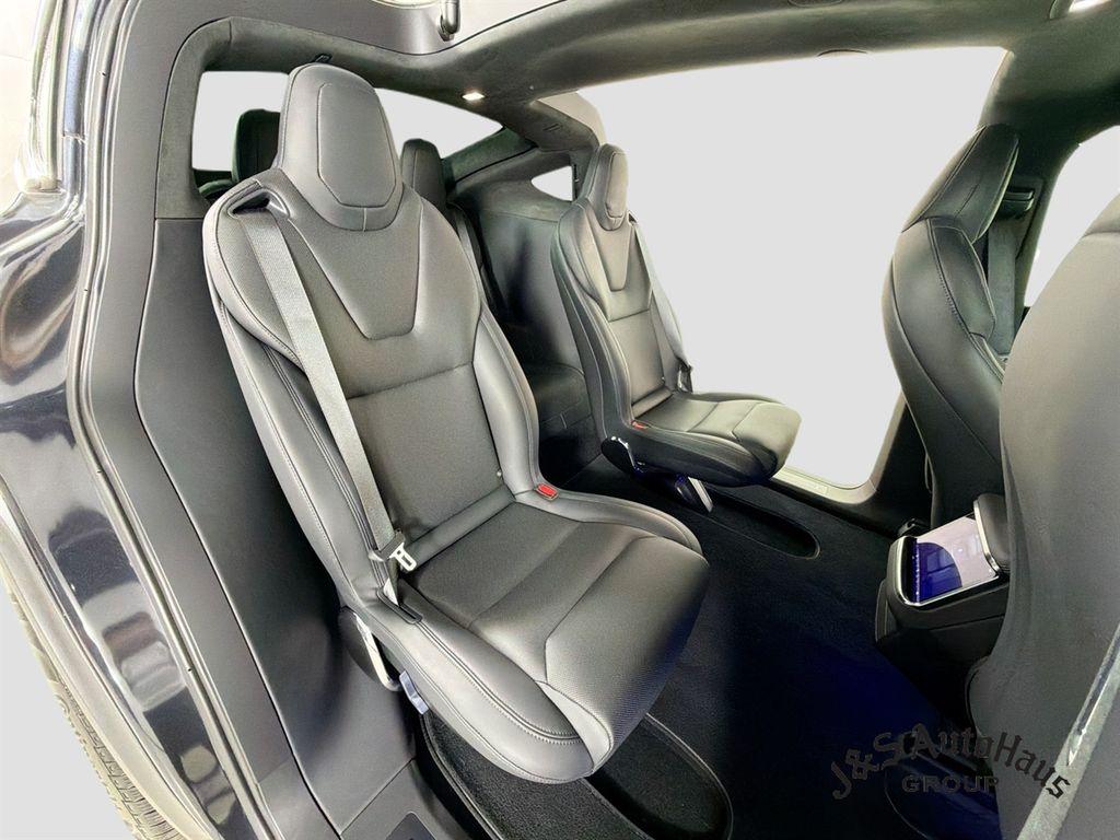 صورة مصغرة 35 لـ 2026 Tesla MODEL X BASE