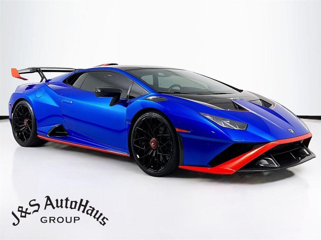 2023 Lamborghini Huracan STO