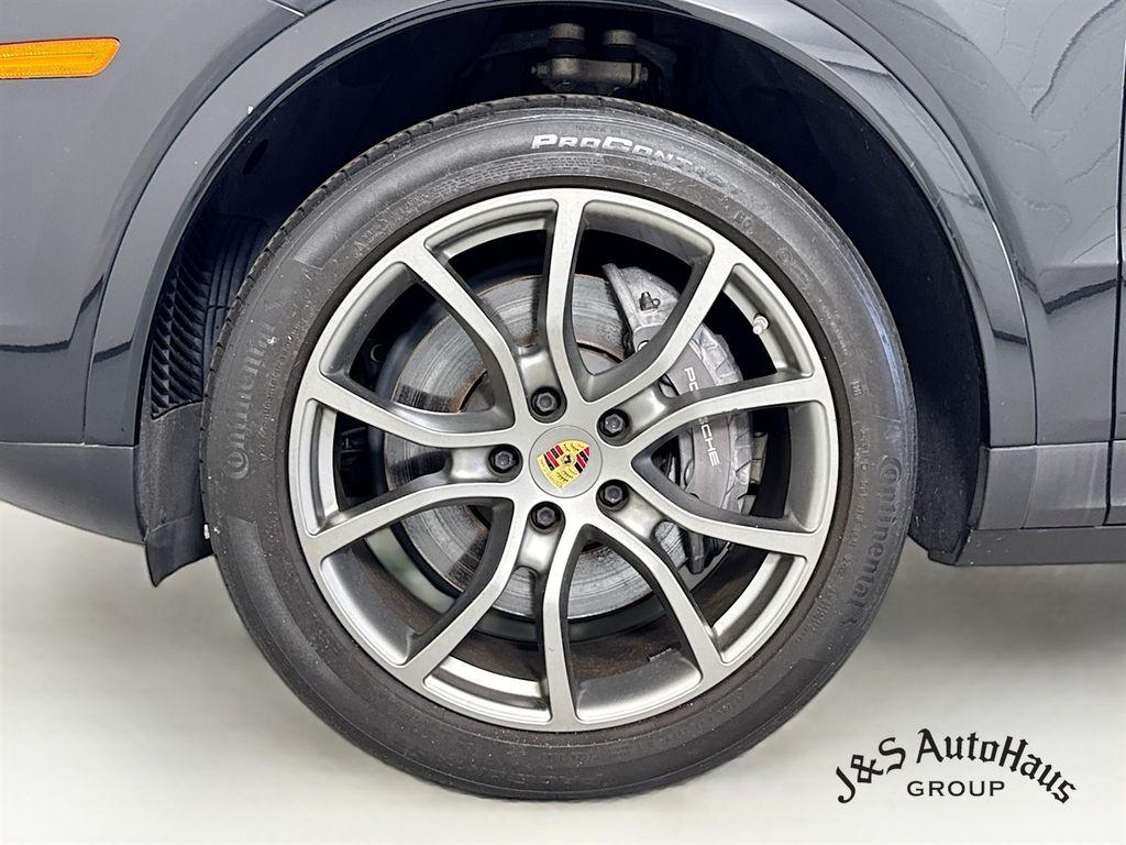 صورة مصغرة 39 لـ 2023 Porsche CAYENNE PLATINUM EDITION