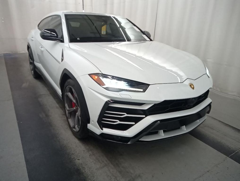 2019 Lamborghini Urus