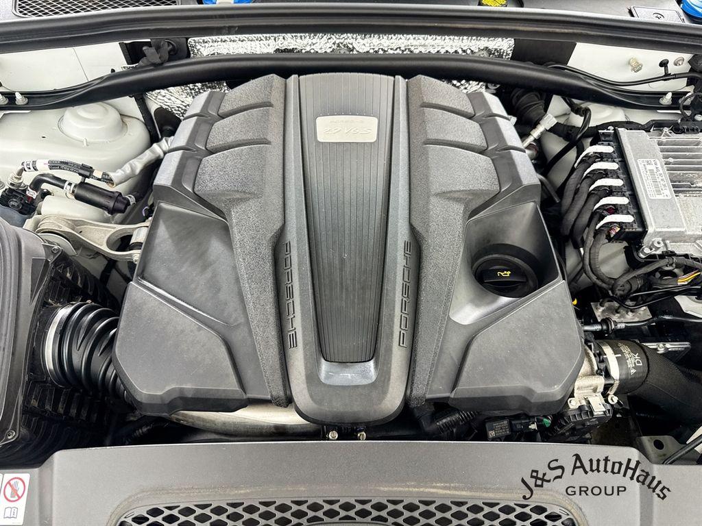 صورة مصغرة 38 لـ 2022 Porsche MACAN S