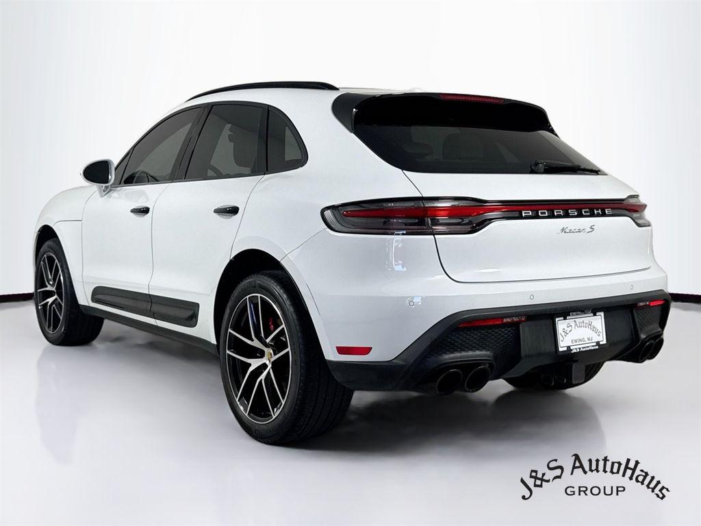 صورة 5 لـ 2022 Porsche MACAN S