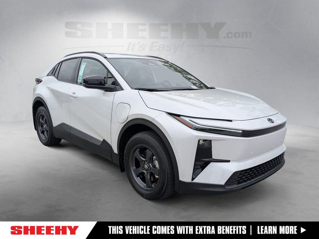 New 2026 Toyota C-HR SE